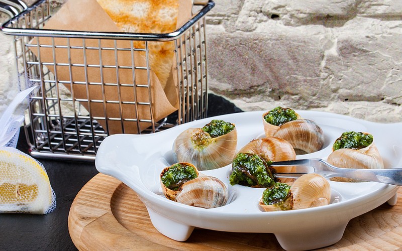 Улитки (равлики) - деликатес в винном клубе Харькова - фотография блюда